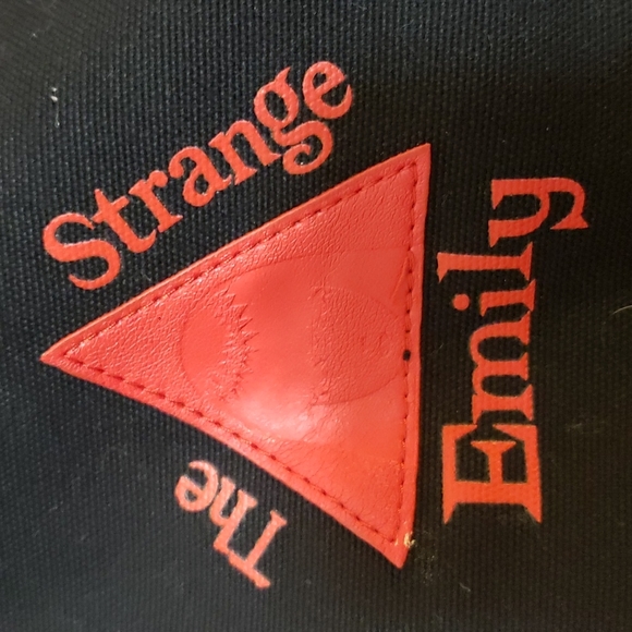 Emily the Strange 2-Way Backpack - Picture 10 of 10